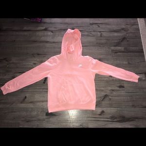 Nike standard fit hooded sweat shirt NWT